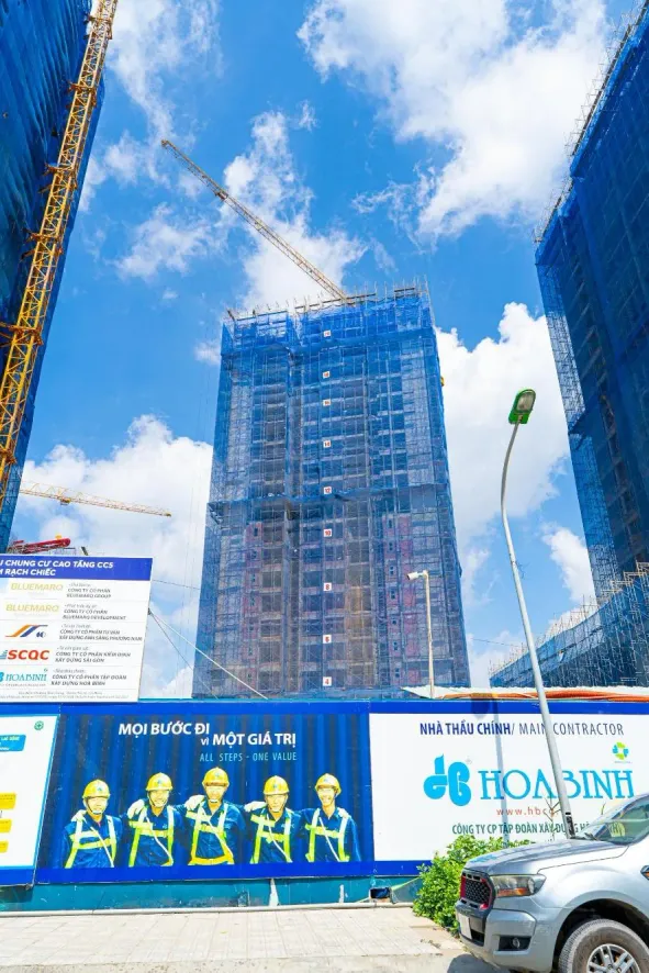 Công trường tháp Phase 1
